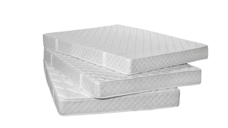 Ngủ dậy bị đau lưng, Nguyên nhân và cách khắc phục 20 Nệm gối kém chất lượng gây đau lưng