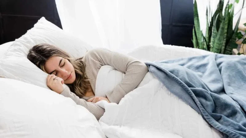 Có nên dùng ghế massage cho người thoát vị đĩa đệm không? 17 máy massage thoát vị đĩa đệm giúp ngủ ngon