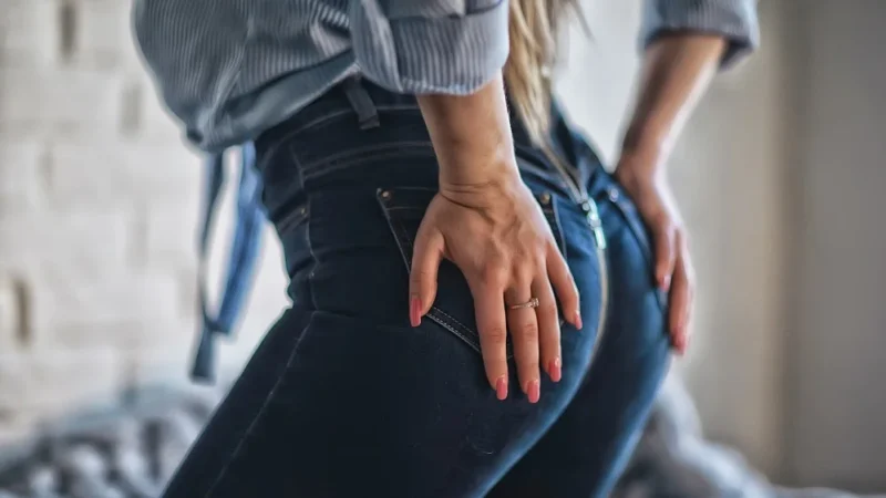 Cách massage mông tăng kích thước vòng 3 tại nhà 14 Mát xa mông thư giãn