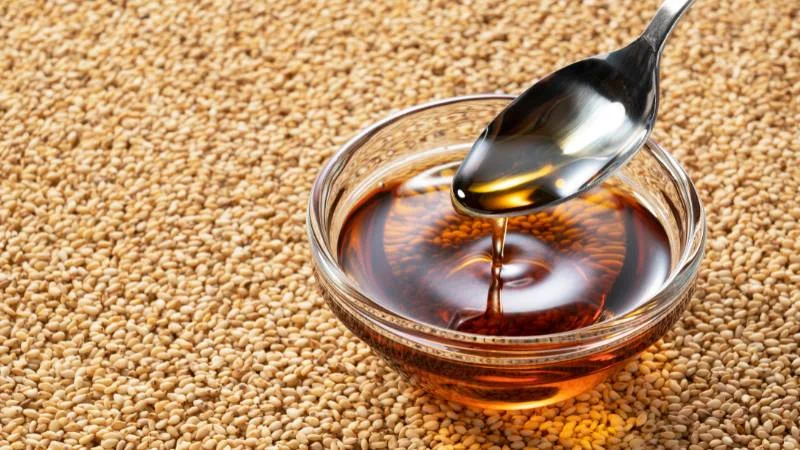 Dầu mè là gì? Bật mí công dụng tuyệt vời của dầu mè 5 Dầu mè là dầu gì? Những công dụng tuyệt vời của dầu mè