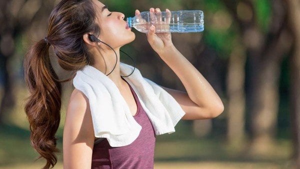 cách massage mũi chữa viêm xoang