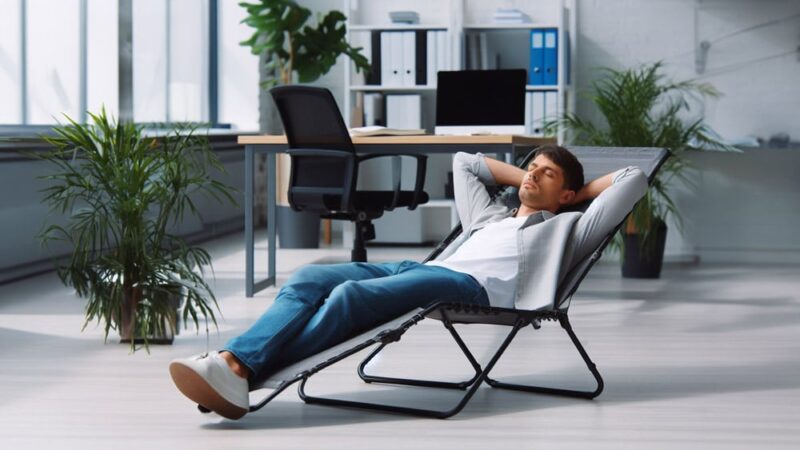 Top 4 ghế gấp ngủ trưa văn phòng đáng sở hữu nhất 2024 18 Chọn ghế ngủ văn phòng được bảo hành dài lâu