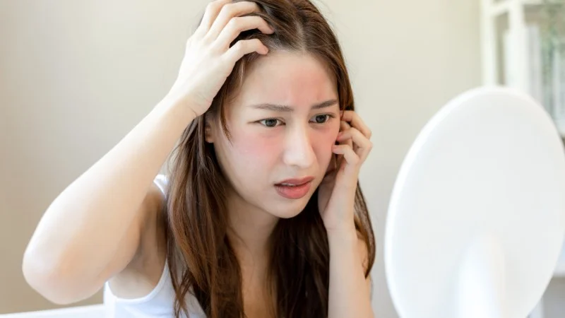 Bôi dầu oliu lên mặt qua đêm có tốt không? 22 Có thể gây kích ứng da