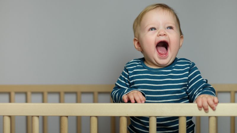 Ba mẹ cần bỏ túi cách đặt vị trí giường cũi cho bé 7 Lợi ích khi cho trẻ nằm nôi em bé tự động