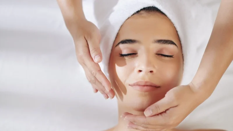 12 động tác massage mặt diện chẩn 26 Lưu ý khi thực hiện 12 động tác massage diện chẩn