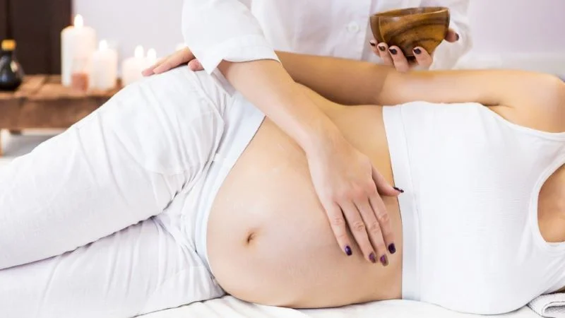 Massage cho bà bầu