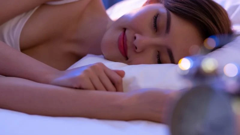 Massage đá nóng có tác dụng gì? Có tốt như lời đồn 21 Massage đá nóng nâng cao chất lượng giấc ngủ