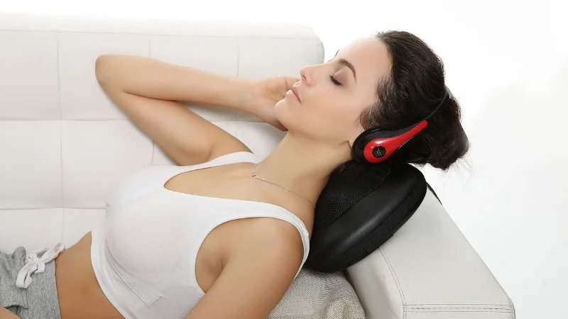 Cách sử dụng gối massage hiệu quả, đúng cách và an toàn 22 Nên massage đúng vị trí cần mát xa sẽ mang lại hiệu quả nhanh chóng