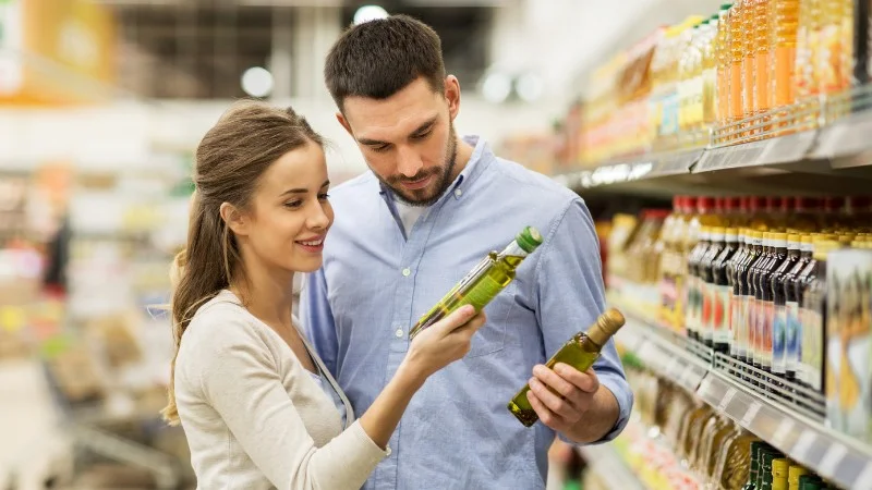 Dầu oliu bao nhiêu calo, ăn vào có béo không? 22 Nên kiểm tra kỹ phẩm chất dầu trước khi mua