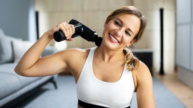 Cách sử dụng máy massage cổ dễ thực hiện đạt hiệu quả cao 16 Ngưng sử dụng máy massage cổ khi thấy đau hoặc không thoải mái