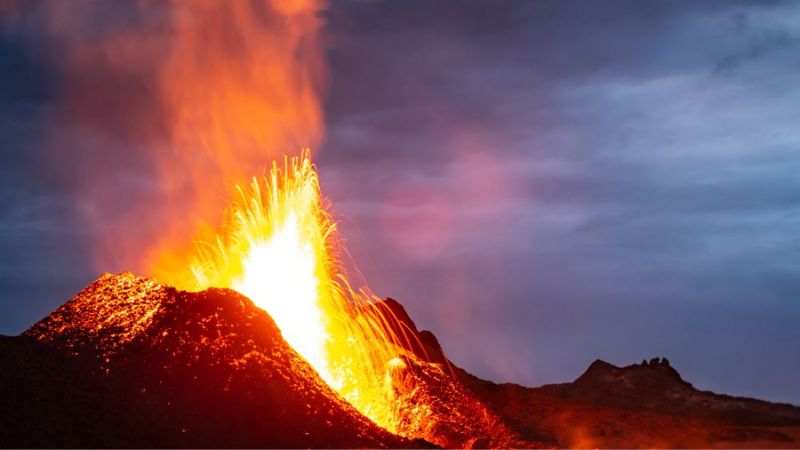 12 nguyên nhân gây ô nhiễm không khí hiện nay 12 Nguyên nhân ô nhiễm không khí do núi lửa phun trào