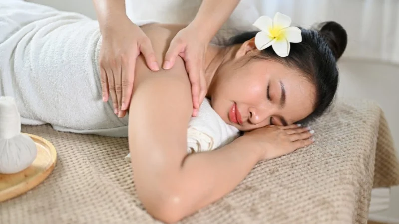 Cách massage Nhật Bản “Shiatsu massage” ngay tại nhà 25 Giúp thư giãn toàn thân