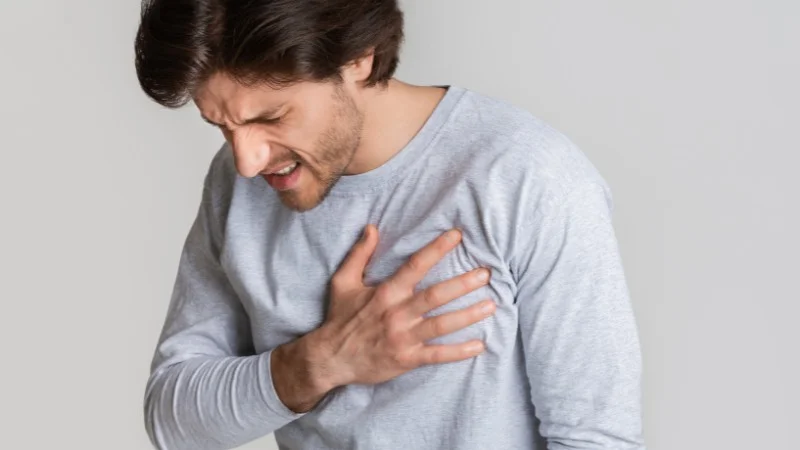 Dầu hạt điều: Lợi ích, tác hại và cách sử dụng 25 Có tác dụng chống oxy hóa ngăn ngừa các bệnh nghiêm trọng như tim mạch