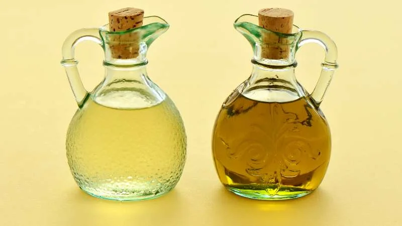 3 cách diệt kiến đen trong nhà, ưu-nhược điểm của 3 cách 17 Đổ giấm vào tổ kiến