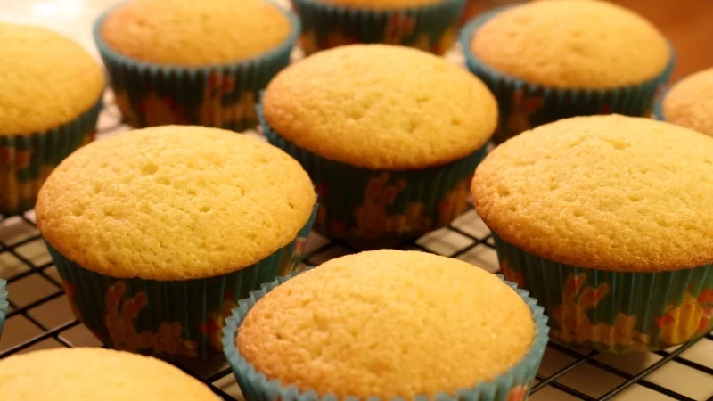 999 cách làm bánh bằng nồi chiên không dầu cực dễ, cực ngon 40 Làm bánh cupcake bằng nồi chiên không dầu
