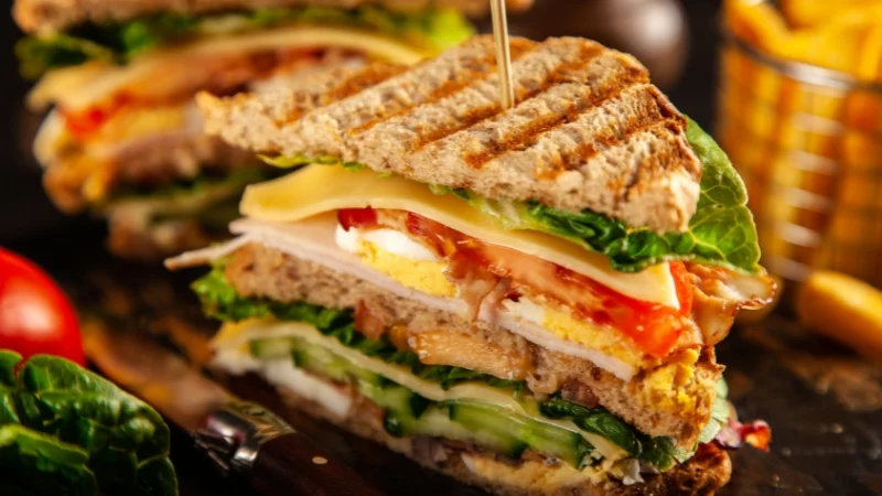 8 cách làm bánh mì bằng nồi chiên không dầu thơm ngon giòn rụm 15 Nướng bánh mì sandwich bằng nồi chiên không dầu