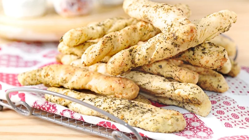 Cách nướng bánh mì que bằng nồi chiên không dầu tại nhà 19 Chuẩn bị để thưởng thức