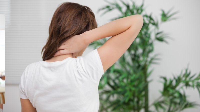 Massage cổ vai gáy: Tác dụng, khuyến cáo và hướng dẫn massage 13 Massage bằng tay tại nhà