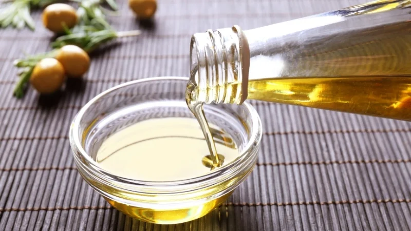 Cách sử dụng dầu oliu cho bé ăn dặm và chăm sóc cơ thể 22 Sử dụng lượng vừa đủ