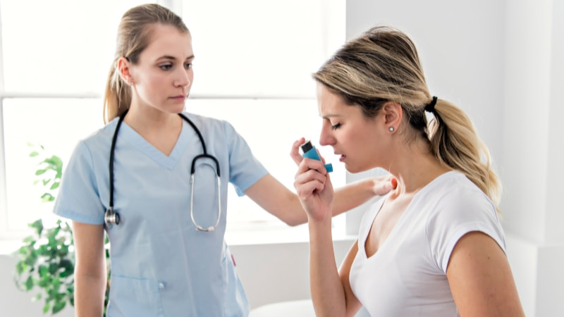 Khí SO2 có độc không? 11 tác hại của SO2 11 Làm trầm trọng bệnh hen suyễn
