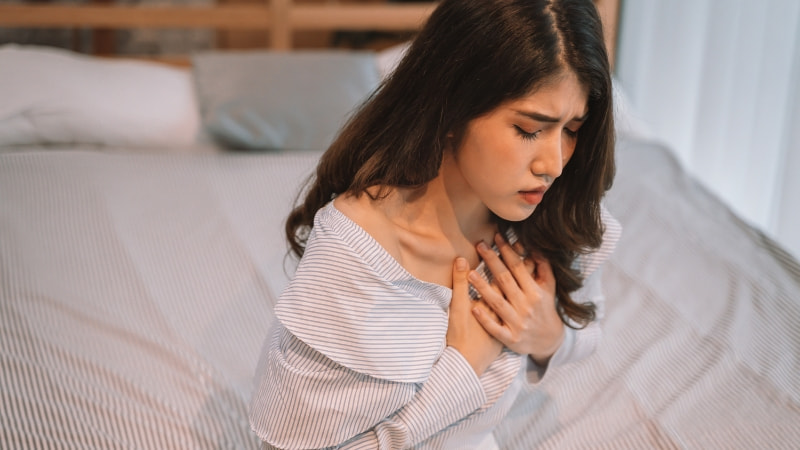 10 dấu hiệu phòng ngủ thiếu oxy và cách khắc phục 12 Khó thở