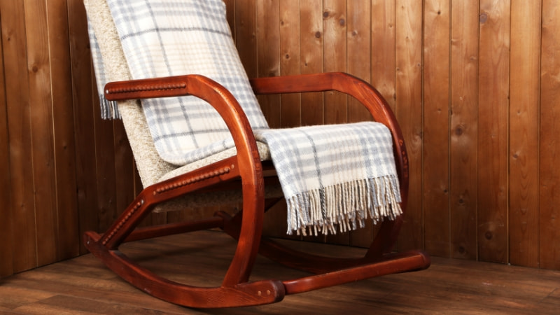 Top 18 mẫu ghế bập bênh gỗ được ưa chuộng hiện nay 25 Cách bảo quản để tăng tuổi thọ sản phẩm