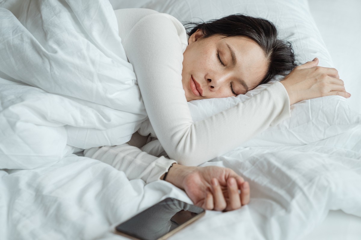 Ngủ trưa có tăng chiều cao không? 14 Bạn nên ngủ đúng tư thế để cơ thể phát triển toàn diện