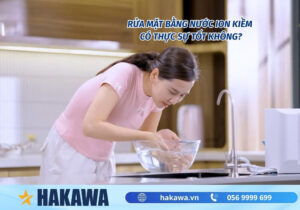 Rửa mặt bằng nước ion kiềm