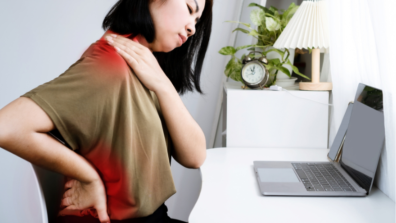 Ngồi lâu gây đau mỏi xương khớp