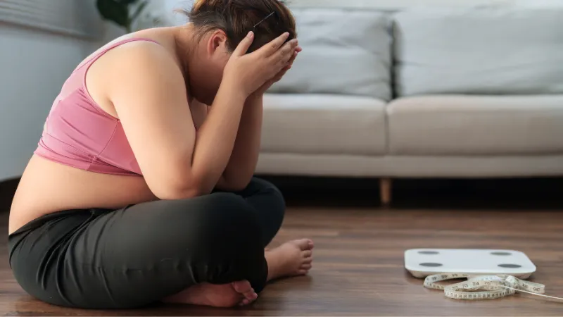 Ngồi lâu dễ gây béo bụng