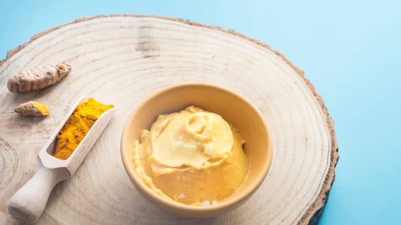 Cách làm dầu dừa nguyên chất tại nhà và mẹo bảo quản lâu dài 32 Dầu dừa còn có thể kết hợp với các nguyên liệu khác