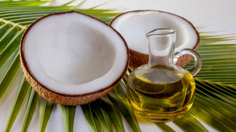 Cách làm dầu dừa nguyên chất tại nhà và mẹo bảo quản lâu dài 20 Cách làm dầu dừa truyền thống sẽ mất nhiều thời gian hơn